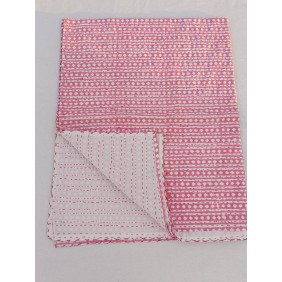 Pink diamond pattern blanket